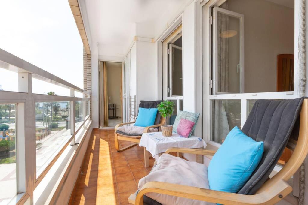 Playa Huelin Apartamento Apartment Málaga Exterior foto