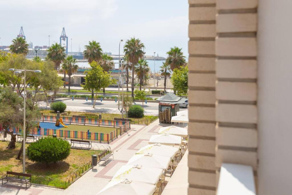 Playa Huelin Apartamento Apartment Málaga Exterior foto